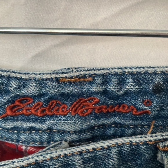 Eddie Bauer: Red Flannel Lined- 100% cotton- Relaxed Jeans- 10 - Picture 2 of 16